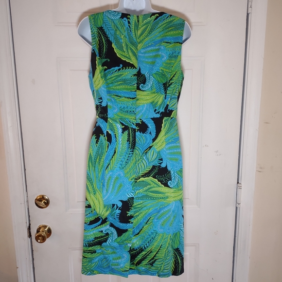 Jones New York Signature Stretch Green Floral Print Sleeveless Dress. Si… - Picture 6 of 10